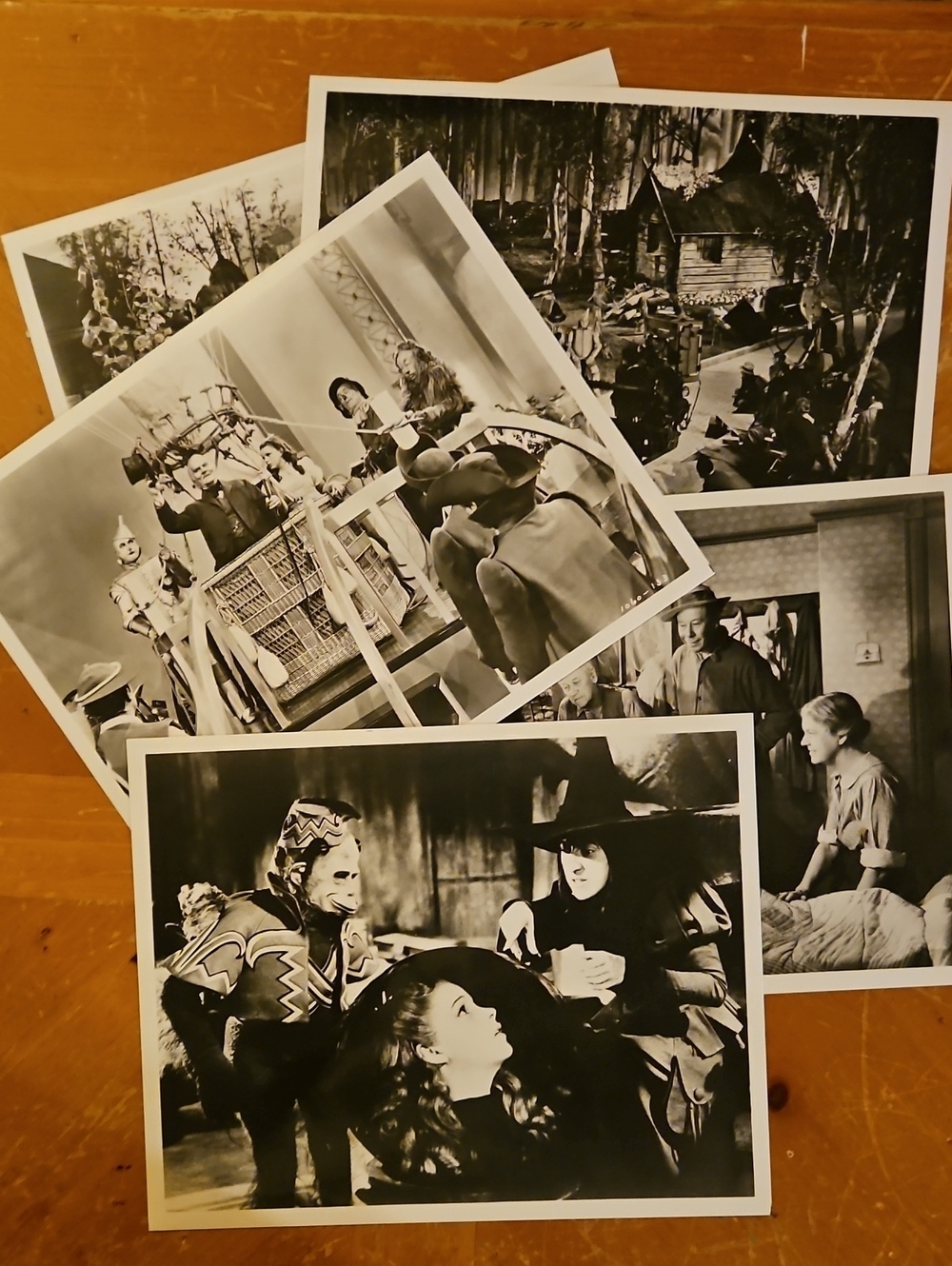 Wizard Of Oz B&W stills-set of 5